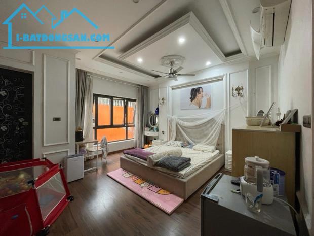 TÂN XUÂN NHÀ SẴN Ở LUÔN - GẦN CHỢ - GIÁ RẺ  35M2 X 3T, MT  4.89M, GIÁ  4.8 Tỷ CTL - 1