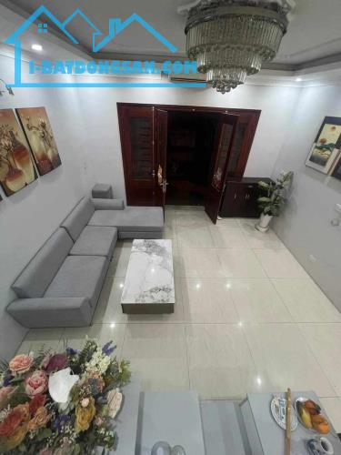 MẶT PHỐ NGỌC THỤY GIÁ TRONG NGÕ - ĐƯỜNG 3 LÀN ÔTÔ TRÁNH - DT 87M x 5T - MẶT TIỀN 5m.