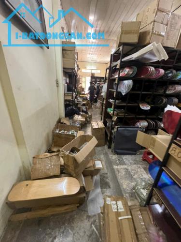 BÁN NHÀ - P.14 TÂN BÌNH -  NHÀ DT 93 M2 CHỈ 8,45 TỶ  Mô tả: - Hẻm xe hơi 4m.