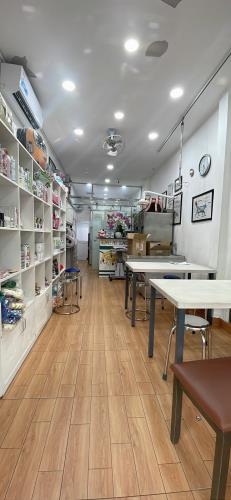 BÁN NHÀ - P.14 TÂN BÌNH -  NHÀ DT 93 M2 CHỈ 8,45 TỶ  Mô tả: - Hẻm xe hơi 4m. - 1