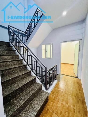 Bình Tân,Hẻm ô tô thông , Nhà  đẹp 3tầng, gần 100m2, Nở  hậu, giá rẻ. - 2