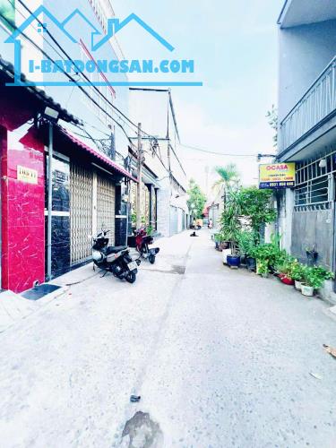 Bình Tân,Hẻm ô tô thông , Nhà  đẹp 3tầng, gần 100m2, Nở  hậu, giá rẻ. - 4