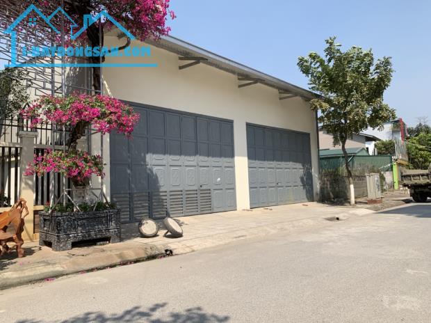 Bán đất mặt phố Chính Trung tặng xưởng cho thuê 12 triệu / tháng, khổ đẹp 108m2 mặt tiền 5