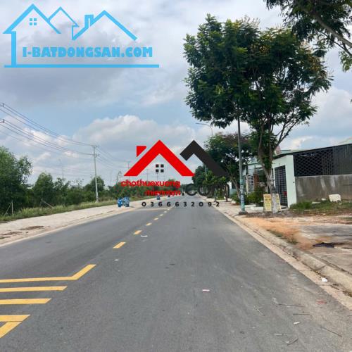 Bán Đất SKC 1ha Phước Hòa Phú Giáo Bình Dương – Đã Có GPXD, SKC 30 Năm, Giá Rẻ 2.5 - 2