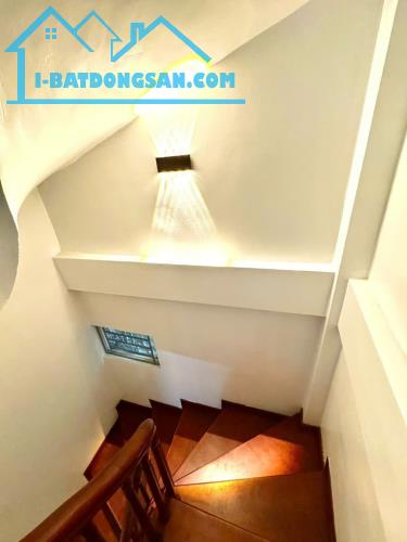 # Hiếm - Nhà 35m2, Ô Tô Đậu Cửa, Xuân La, Nhỉnh 7 Tỷ Thôi - 2
