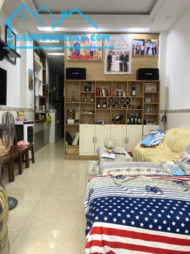 Nguyễn Thế Truyện – Nhà 4 tầng đẹp, hẻm xe hơi, full công năng, sổ vuông, 8.5 tỷ TL - 1