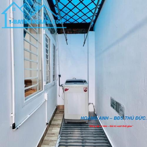Bán Gấp Nhà Mặt Phố Liền Kề Nguyễn Duy Trinh, Quận 2 _ Mặt Tiền Kinh Doanh Nở Hậu Tài Lộc