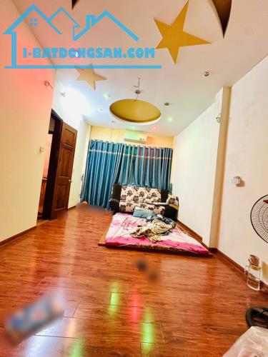 2 NHÀ RA PHỐ - RỘNG MÊNH MÔNG- TRẦN KHÁT CHÂN-60M x4T- NHỈNH 12 TỶ - 1
