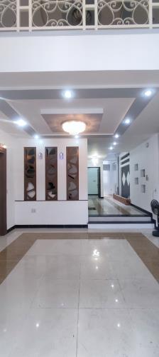 Q3-LÊ VĂN Sỹ NHÀ ĐẸP NGANG 5m x 15m -5 TẦNG Ô TÔ ĐỂ TRONG NHÀ-CHỦ XÂY TÂM HUYẾT GẤP BÁN - 2