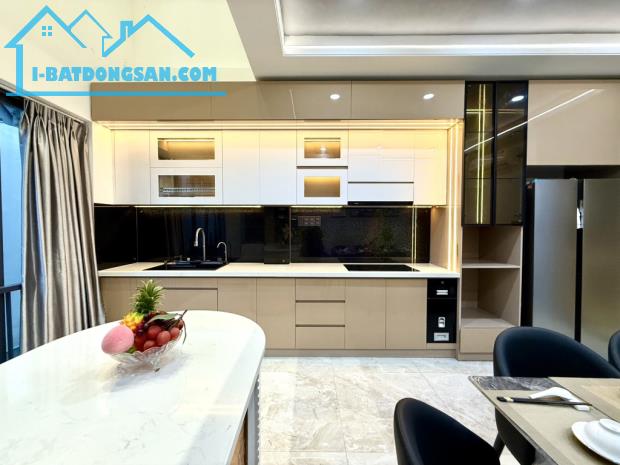 BÁN NHÀ 6 TẦNG HẺM 8M NGUYỄN VĂN KHỐI. PHƯỜNG 11 GÒ VẤP . DT80M. GIÁ 16.8 TỶ - 2