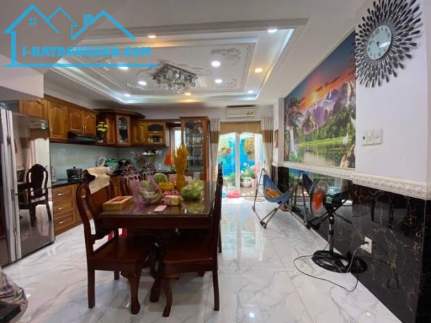 Bán nhà mặt tiền Dương Bá Trạc, ngang 5m, xe hơi chỉ 11 tỷ - 1