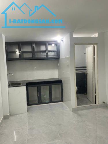 ** Chỉ 5.99Tỷ-Gấp Bán, Nhà Lê Hồng Phong-Trần Hưng Đạo Q5-3Tầng 37m2 Giao nhà Ngay - 3