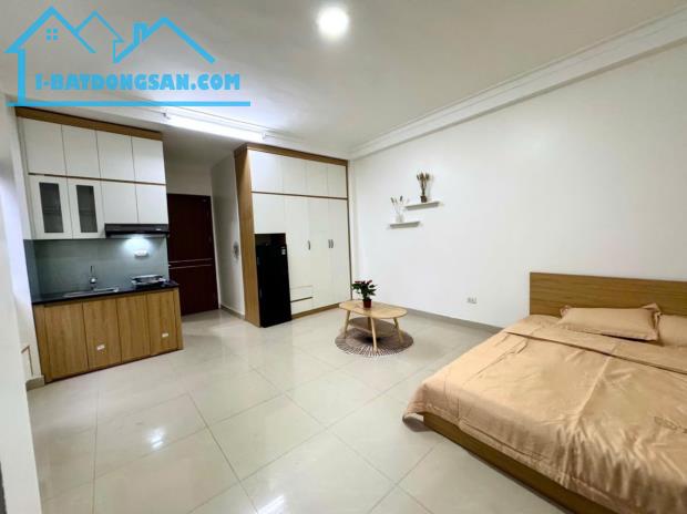 Bán tòa nhà CHDV 180m2 9x20m Nguyễn Văn Đậu 6 tầng hầm thang máy 2 tỷ/năm đầu tư chỉ 20 tỷ - 1