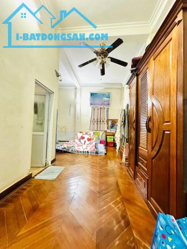 Lô góc, sân thoáng, bán nhà đường Giải Phóng 48M x 5 tầng giá 8,9 tỷ - 1