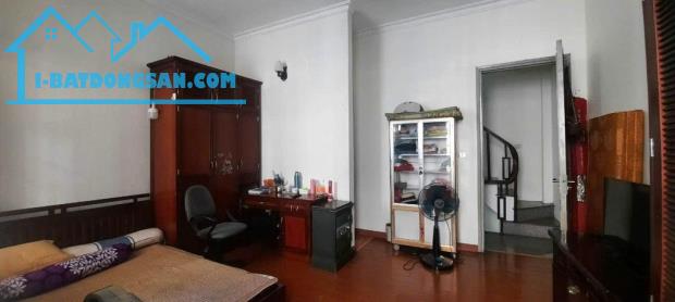 Giá rẻ chỉ 4.8 tỷ có căn nhà ô tô đậu cửa phố Tân Xuân, Bắc Từ Liêm 3 tầng 30m2. - 2