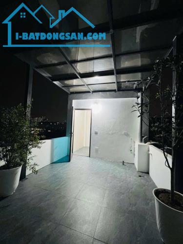 Bán nhà Vạn Phúc, 3 bước ra đường lớn , 30m2 nhỉnh 6 tỵ