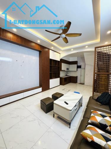 Bán nhà Khương Trung - cạnh ngã tư Sở - 43m2 - mặt tiền rộng - 1
