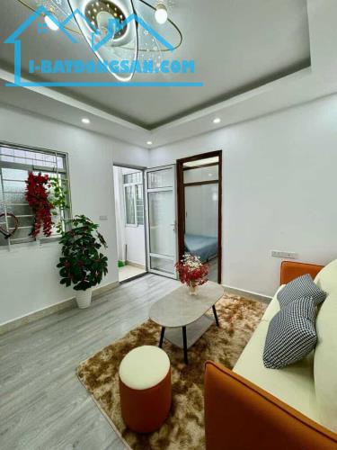 VÕ CHÍ CÔNG CẦU GIẤY CẦN BÁN GẤP CĂN HÀ 55M NHỈNH 2 TỶ GẦN HỒ TÂY TTTM LOTTE