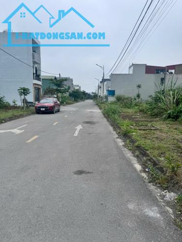 bán 2 lô đất cho bác ruột. S 210 1 lô , 2 lô liền kề là 420M . đất tại khu đô thị đồng - 2