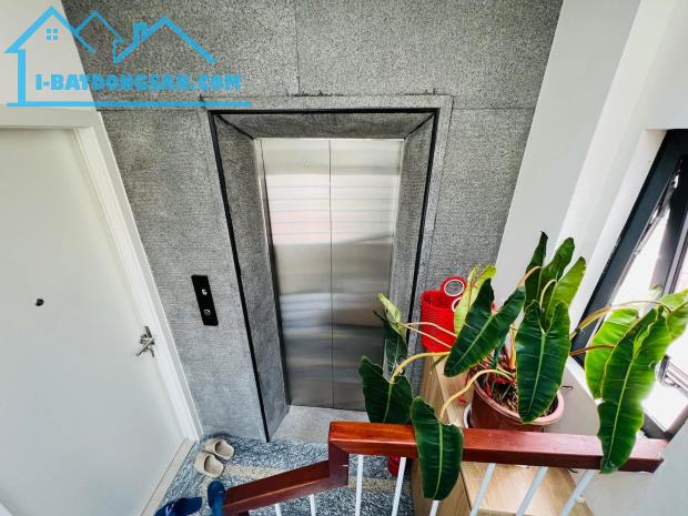 Mặt hồ Linh Quang- Đống Đa 39m2, 7 tầng, mặt tiền 7m, 24.2 tỷ đẹp mê ly