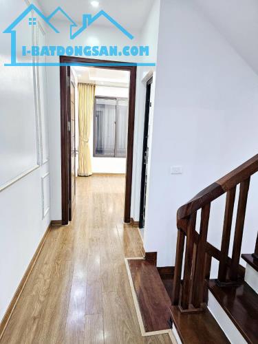 🏡 Bán nhà Ngọc Lâm, Long Biên, 41m2 x 5 tầng, Nhà mới, Ở ngay, Gần BV Tâm Anh, 8 tỷ 2 - 6