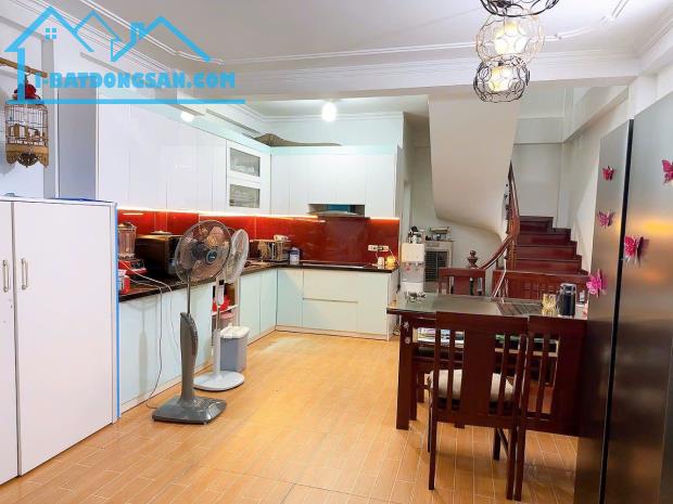 Bán Nhà Ngõ 69 Hoàng Văn Thái 46,25m2 Ô Tô Dừng Đỗ Giá Chỉ Nhỉnh 6 Tỷ - 3