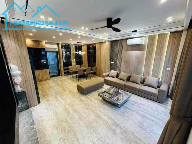 TUYỆT PHẨM NGUYỄN SƠN LONG BIÊN 52M, MẶT TIỀN 5 M, GARA Ô TÔ - FULL NT , HƠN 15 TỶ - 5