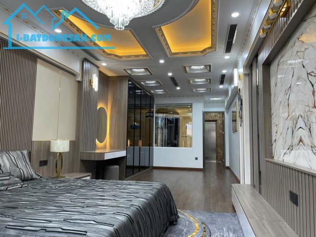 TUYỆT PHẨM NGUYỄN SƠN LONG BIÊN 52M, MẶT TIỀN 5 M, GARA Ô TÔ - FULL NT , HƠN 15 TỶ - 3