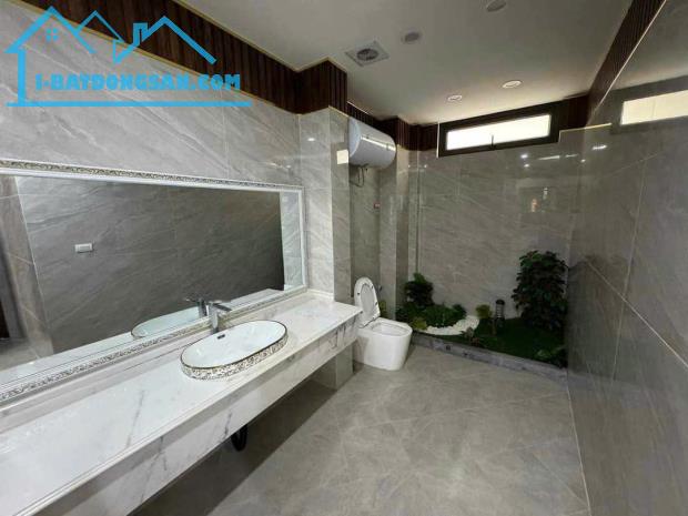 TUYỆT PHẨM NGUYỄN SƠN LONG BIÊN 52M, MẶT TIỀN 5 M, GARA Ô TÔ - FULL NT , HƠN 15 TỶ - 2