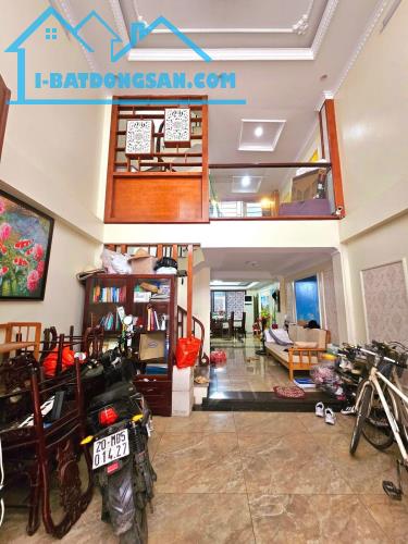 Võ Thị Sáu Hai Bà Trưng 6 tầng thang máy, nhà đẹp ở luôn, mặt tiền 4m 15.9 tỷ. - 1