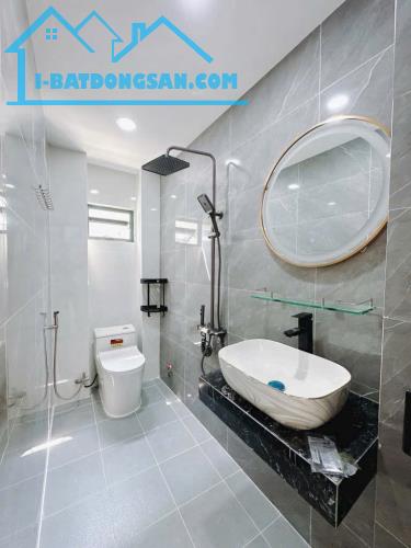 Nhà hẻm mới đẹp 35,7m2 Đường Tôn Đản  P4 Q4 Giá nhỉnh 5tỷ - 2