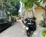 Hoàng Cầu - Trần Quang Diệu - Thái Hà - Đặng Tiến Đông mặt ngõ to, ô tô dừng đỗ vào nhà