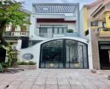 Bán nhà kế chợ mặt tiền kinh doanh tại Tâb Uyên - chỉ hơn 1ty vào ở ngay