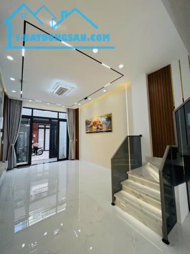 Bình Tân,Hẻm ô tô thông Hương Lộ 2 , Nhà  đẹp 4tầng, gần 72m2, Nở  hậu, giá rẻ. - 4