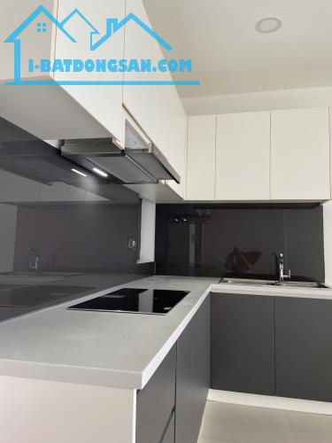 CHO THUÊ 3PN/95M2 NỘI THẤT CƠ BẢN DECAPELLA Q2. GIÁ 18 TR/THÁNG - 2