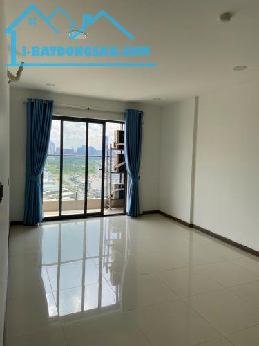 CHO THUÊ 3PN/95M2 NỘI THẤT CƠ BẢN DECAPELLA Q2. GIÁ 18 TR/THÁNG - 3