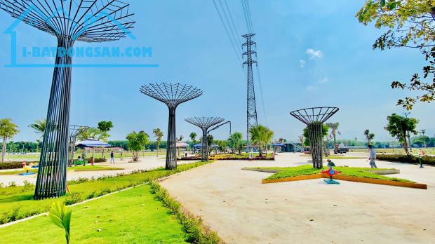 Nhà phố nội KDT siêu tiện ích tại nội KDT ngay Vòng xoay Cổng Xanh đối diện KCN Tân Bình - 4