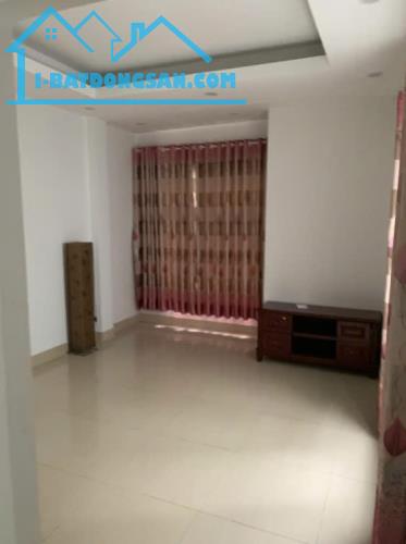 ~CHÍNH CHỦ CHO THUÊ PHÒNG TẦNG 2 TẠI NGÕ 79 ĐƯỜNG CẦU GIẤY - P. QUAN HOA - Q. CẦU GIẤY - - 2
