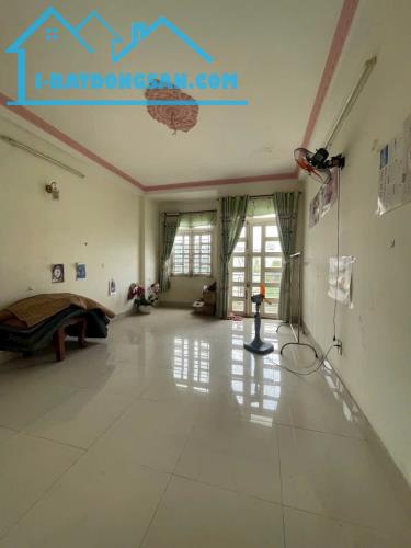 BÁN NHÀ BÌNH TÂN GẦN AEON TÂN PHÚ - 80M2 - 4 TẦNG - HÈM 8M THÔNG CHỈ 5.9 TỶ TL