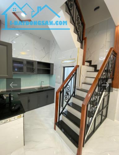 Nhà mới đẹp Âu Dương Lân, P.3, Q.8, DT: 4 X 8, bốn tầng, giá 4 tỷ 65. - 1