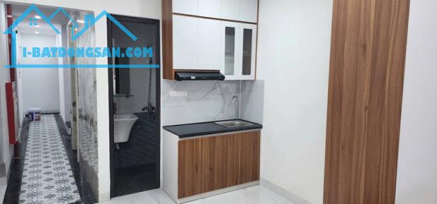 7TẦNG THANG MÁY - MINH KHAI - HAI BÀ TRƯNG - 90m x 28 PHÒNG - DOANH THU 2 TỶ/NĂM - 28.5 TỶ - 2