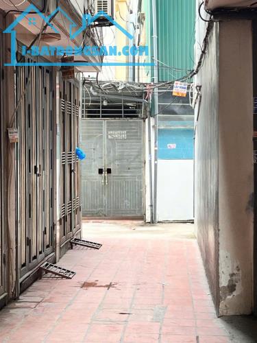 CỰC HIẾM NHÀ MỚI NAM DƯ- 5.6 TỶ- Ô TÔ ĐỖ CỬA - 35M2 - ĐƯỜNG THÔNG - 3