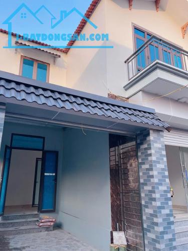 BÁN BIỆT THỰ TỔ 7 LÊ HỒNG PHONG , PHỦ LÝ, HÀ NAM , DT 85M MT 7.5M 3TẦNG GIÁ CHỈ 3.3 TỶ