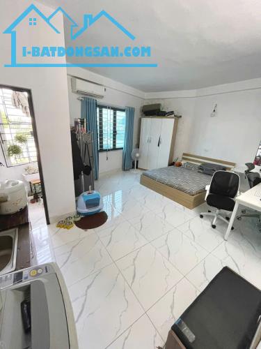 Cuối tháng này mình chuyển đi nên cần pass phòng vskk tại ngõ 214 Nguyễn Xiển, Thanh Xuân - 3