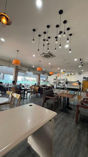 Bán nhà 2 Mặt tiền đường 26/3 -  Aeon Tân Phú, Bình Long. 13x21m, C4, HĐT 50 tr, 21.8 tỷ - 1