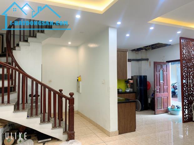 LÔ GÓC SIÊU ĐẸP 62M² x 5 TẦNG LONG BIÊN – MT 7,5m - NGÕ THÔNG - OTO – GIÁ CHỈ 10.85 TỶ