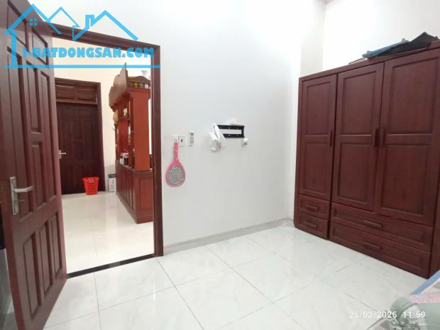Cho thuê biệt thự gần KDC Tân Phong, có hồ cákoi, DT200m2, thoáng mát yên tĩnh - 3