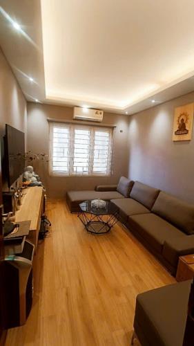 Trung tâm Đội Cấn 48m2 - 2 thoáng - Ô chờ thang máy - Ngõ thông - Ô tô đỗ sát nhà. - 1