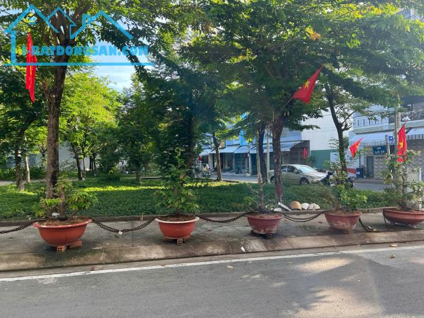 Nhà mặt tiền đường 10m, Bình Phú 2, quận 6, 48m2, 2 tầng, nhỉnh 6 tỷ - 1