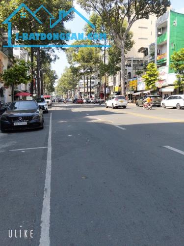 *++ CẦN TIỀN BÁN GẤP MẶT TIỀN PHỐ SHOWROOM ÔTÔ-AN DƯƠNG VƯƠNG-Q5 35TỶ TL